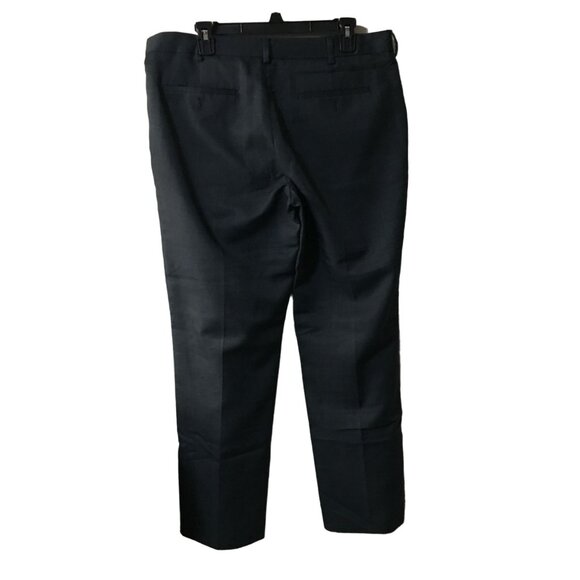 IZOD DARK GRAY STRAIGHT LEG FLAT FRONT DRESS PANTS MENS 36X30 - Picture 2 of 4